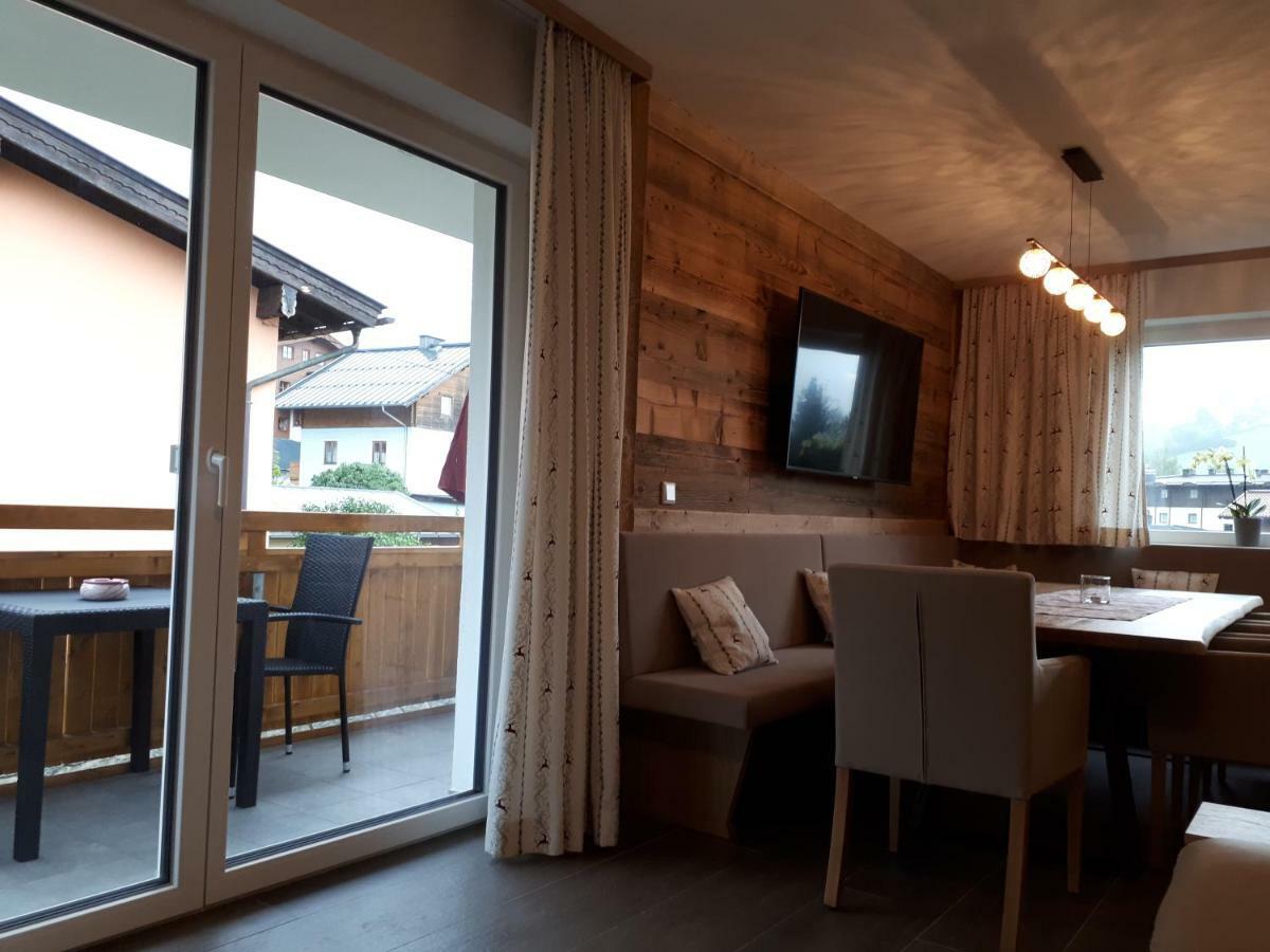 Alp-In Lodges Kaprun Eksteriør billede